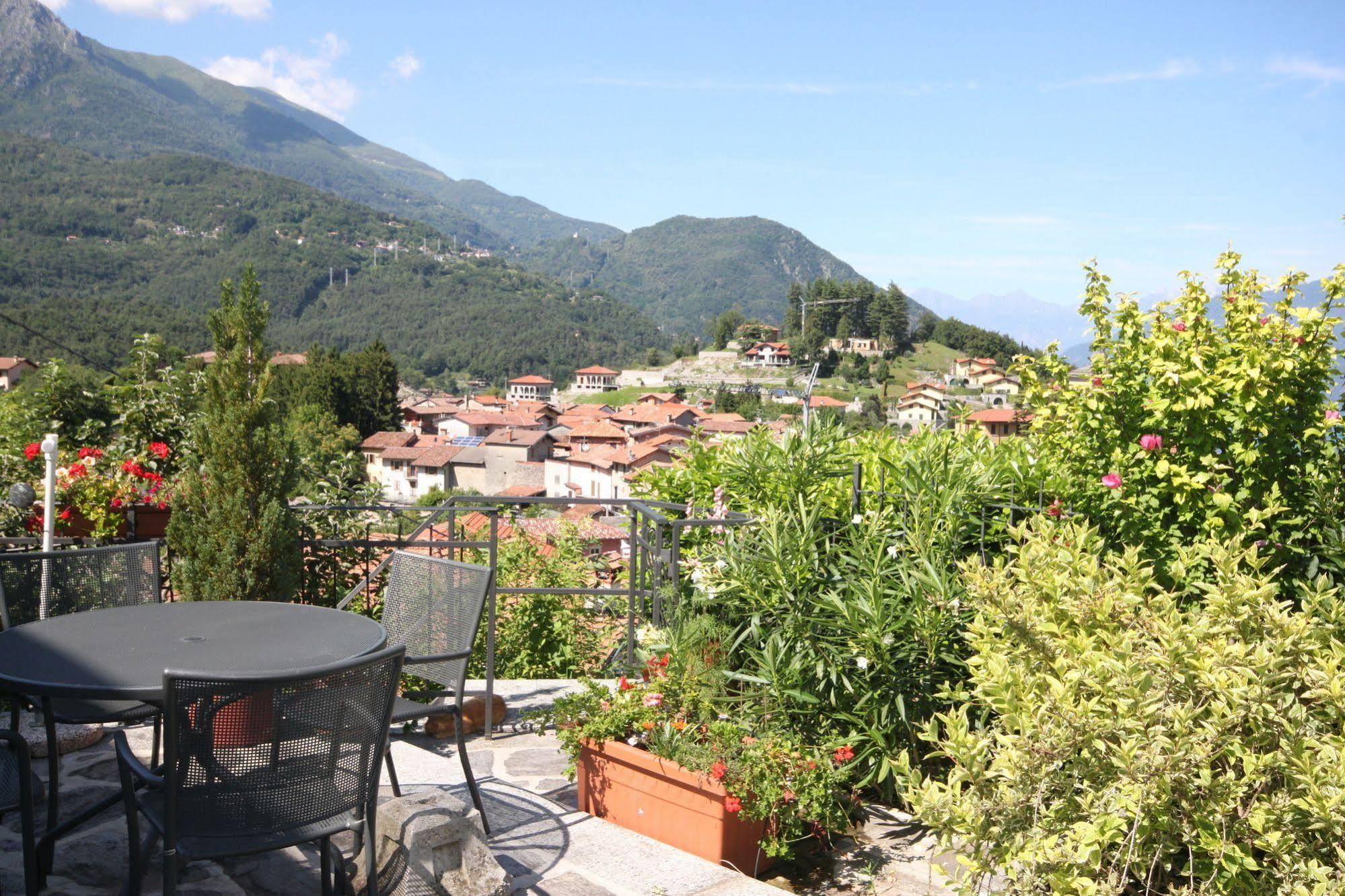 Balcone Fiorito Bed & Breakfast Menaggio Luaran gambar