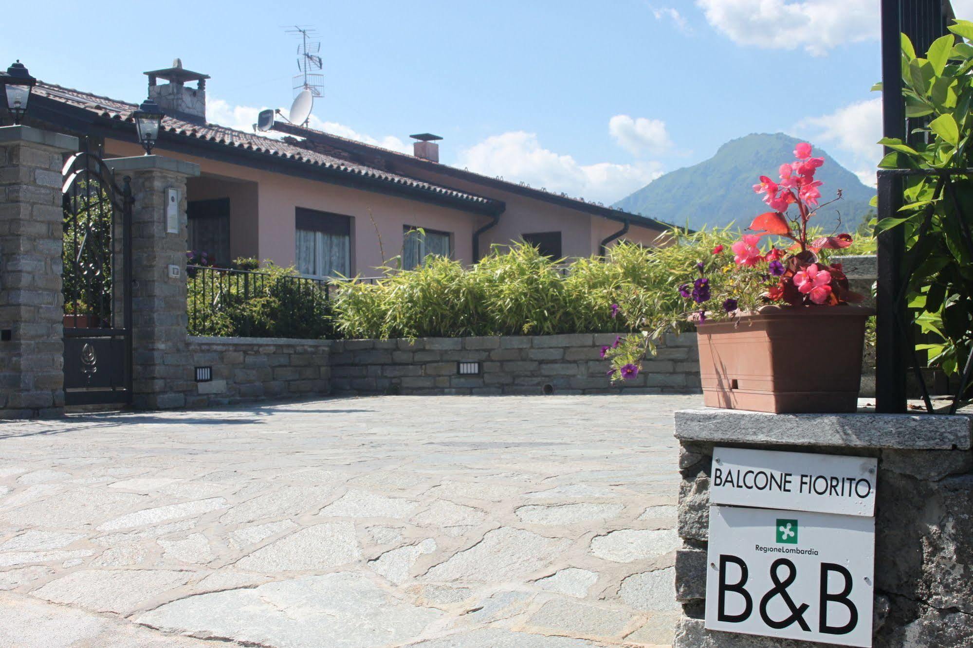 Balcone Fiorito Bed & Breakfast Menaggio Luaran gambar